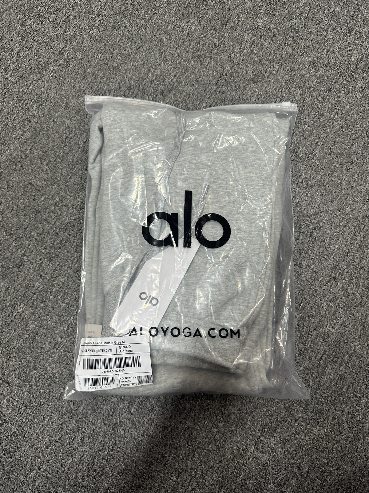 Alo Yoga Custom Branded Clear Dustproof Polybag Packaging