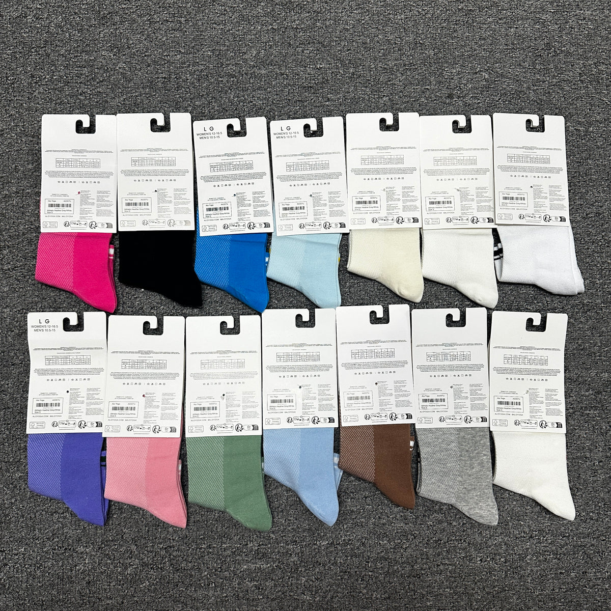Alo Yoga Unisex Throwback Socks
