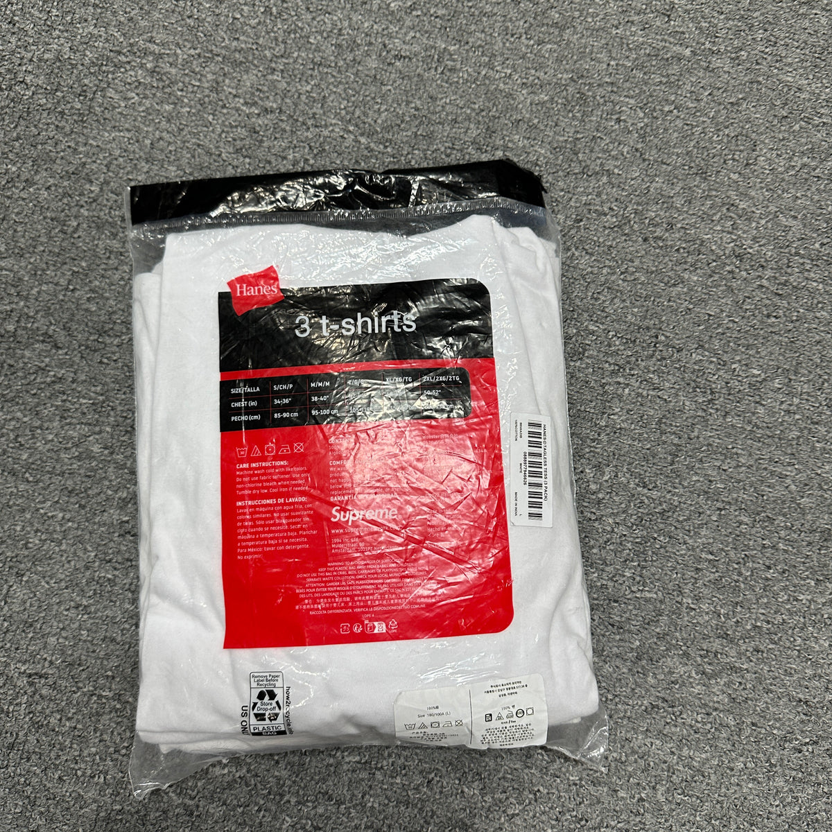 Supreme x Hanes Tagless Crewneck Tee