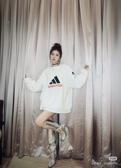 Balenciaga Logo Print Crewneck Sweatshirt