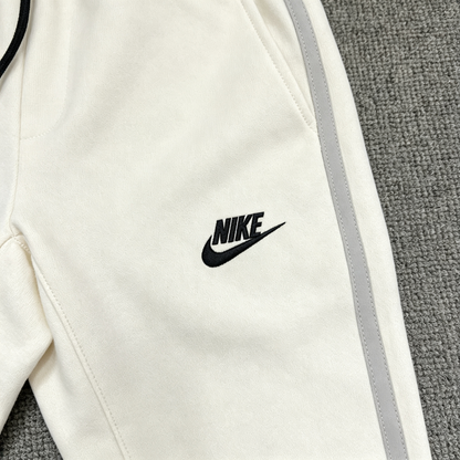 Nike Sportswear Tech Fleece Slim-Fit Reflective Joggers