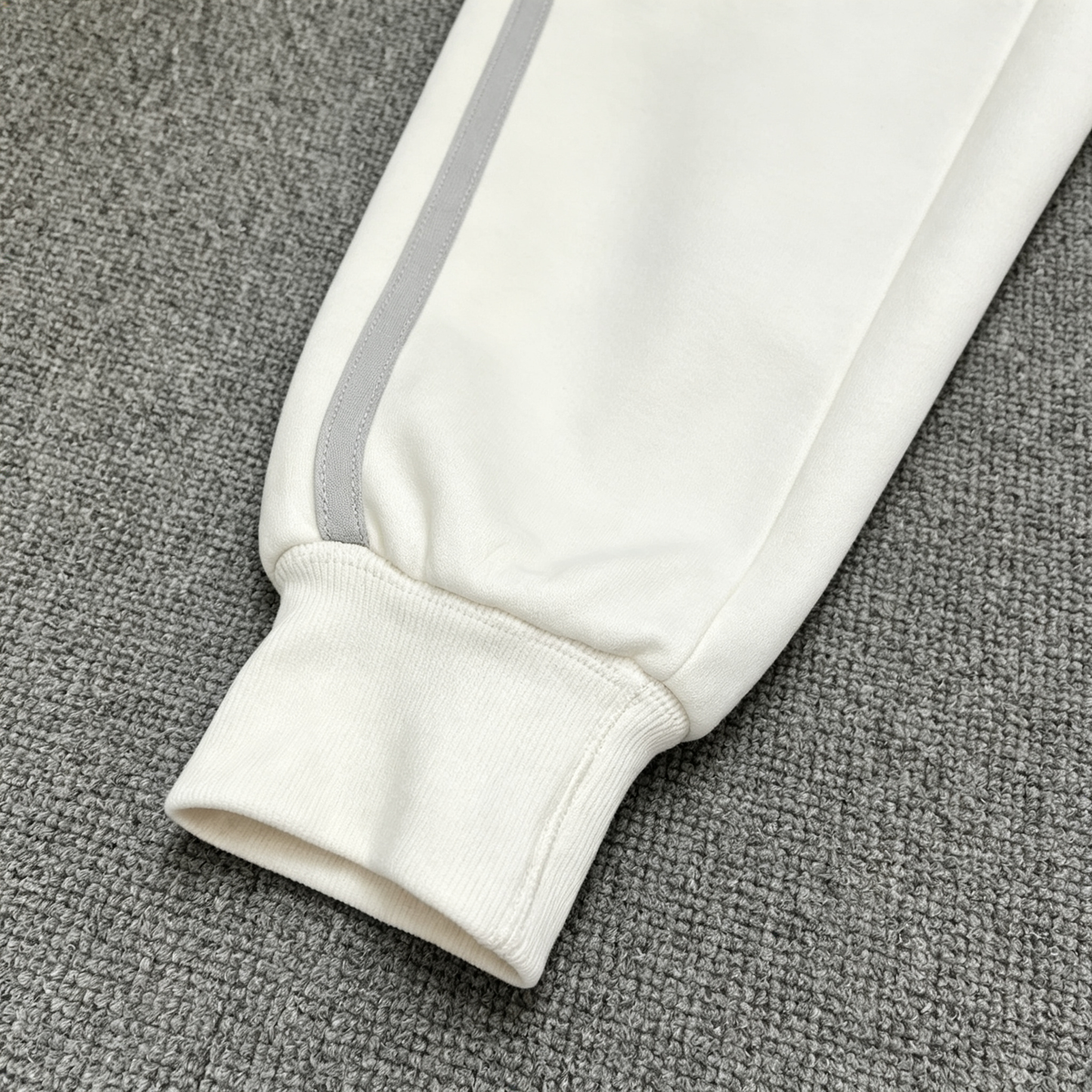 Nike Sportswear Tech Fleece Slim-Fit Reflective Joggers