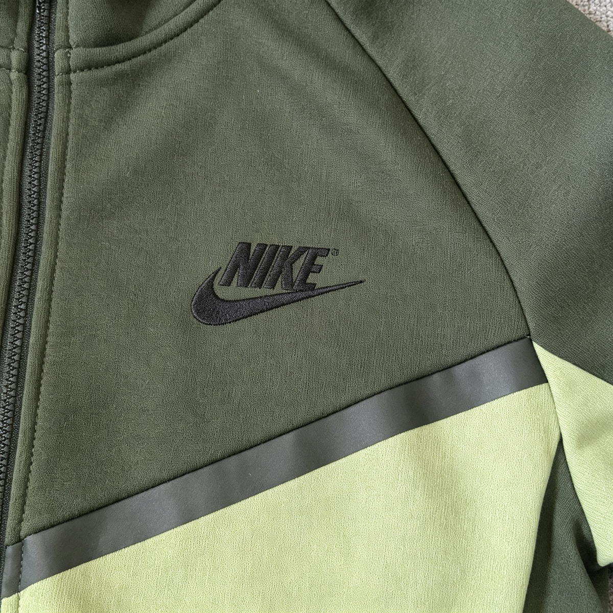 Nike Sportswear Tech Fleece Windrunner Full-Zip Colorblock Hoodie