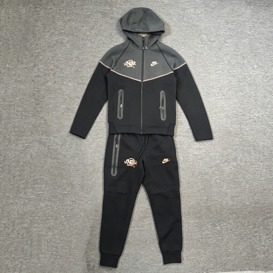 Nike Sportswear x Central Cee "Syna World" Tech Fleece Tracksuit