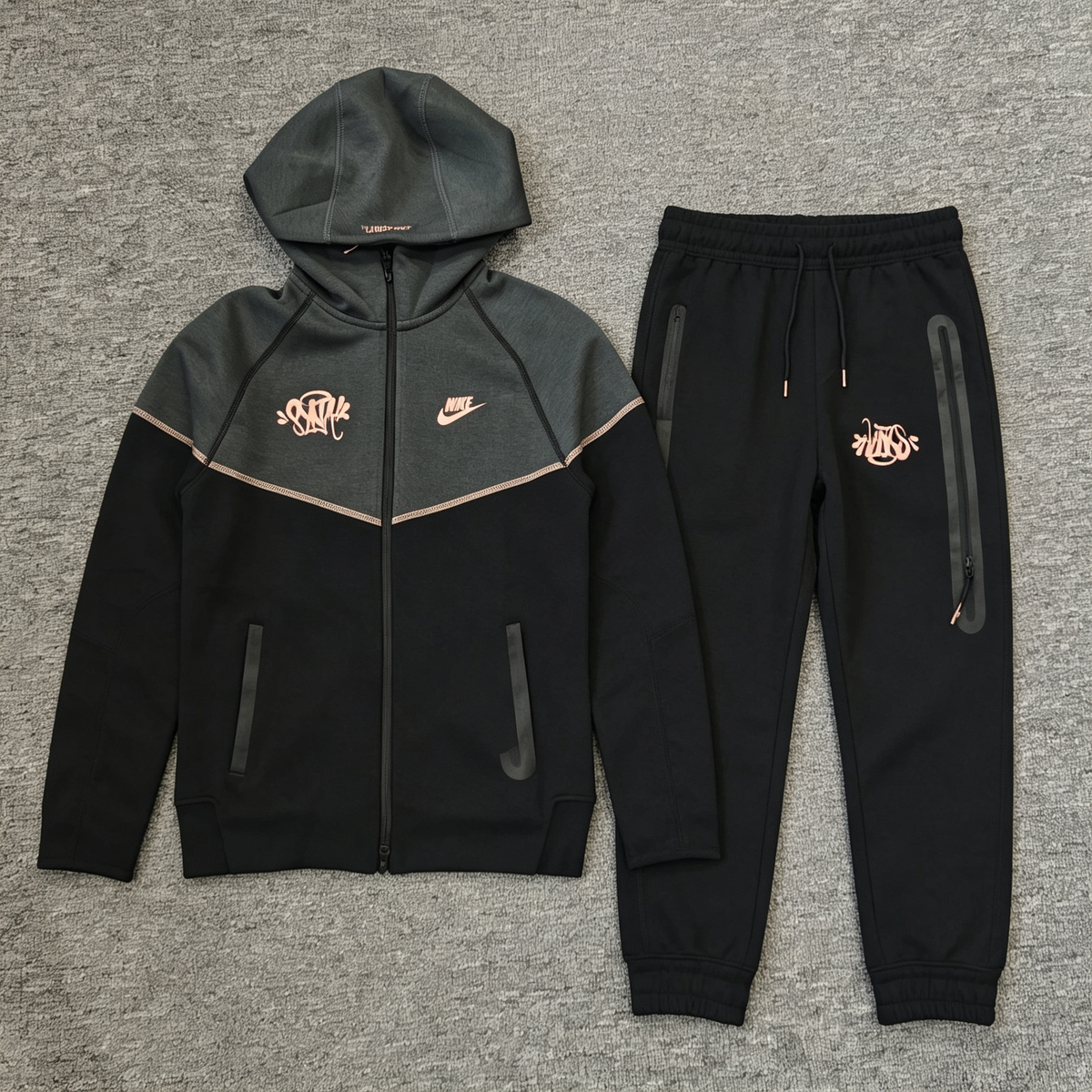 Nike Sportswear x Central Cee "Syna World" Tech Fleece Tracksuit