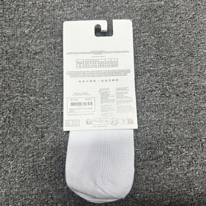 Alo Yoga Women's Lettuce Edge Socks