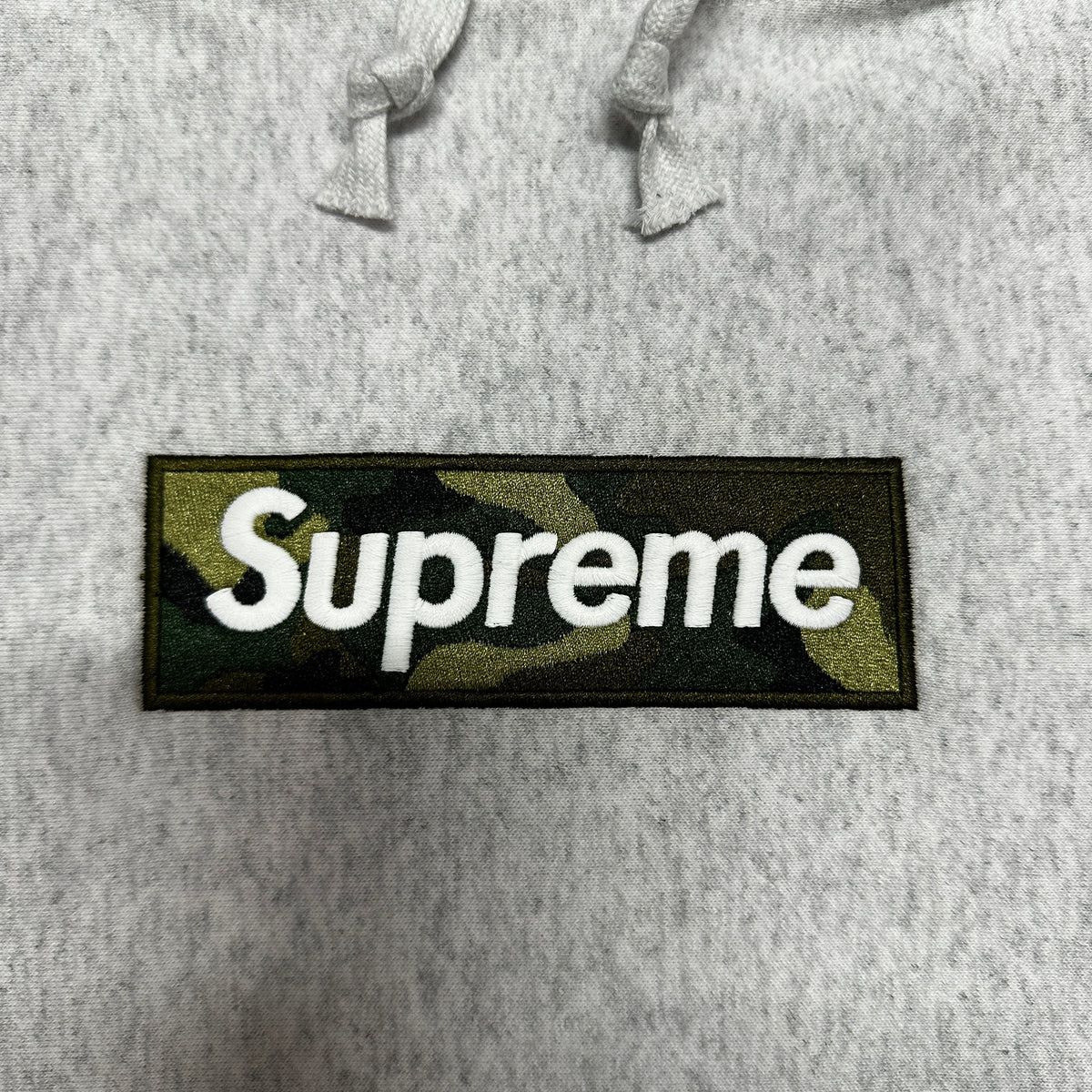 Supreme Box Logo Hooded Sweatshirt (FW23) in Ash Grey