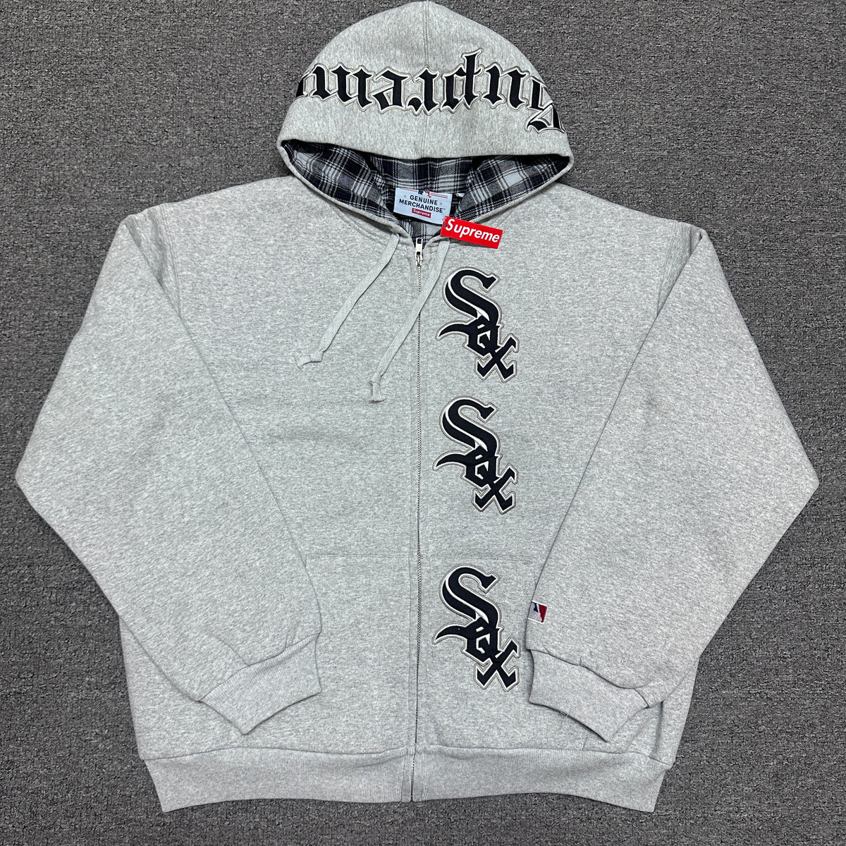 Supreme / Chicago White Sox Zip Up Hooded Sweatshirt in Black