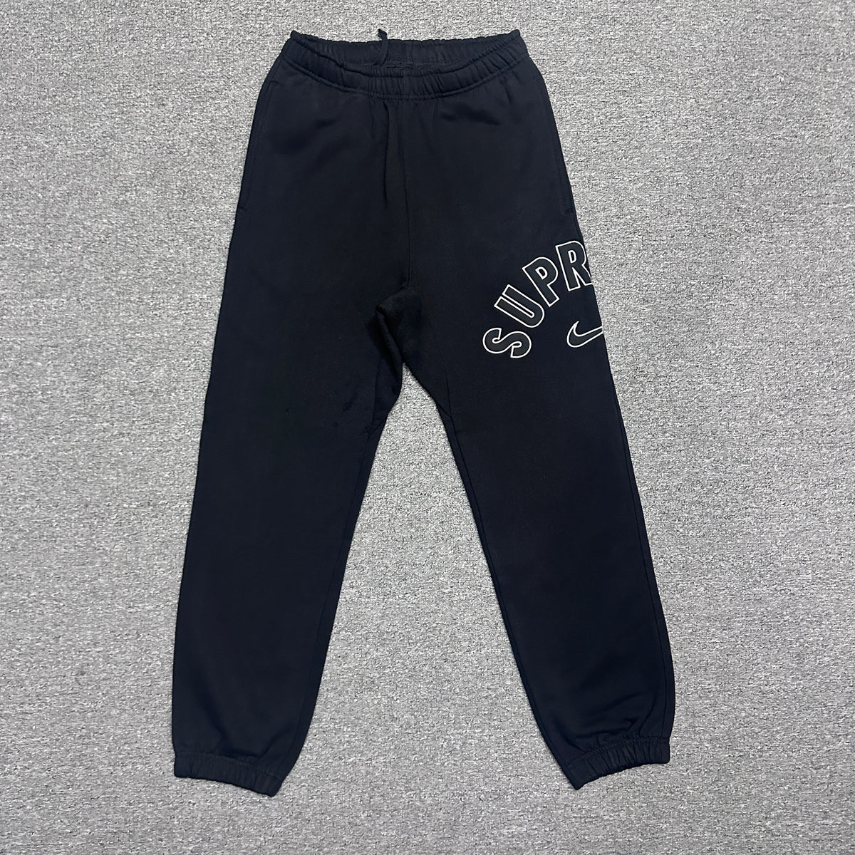 Supreme / Nike Arc Sweatpant in Black