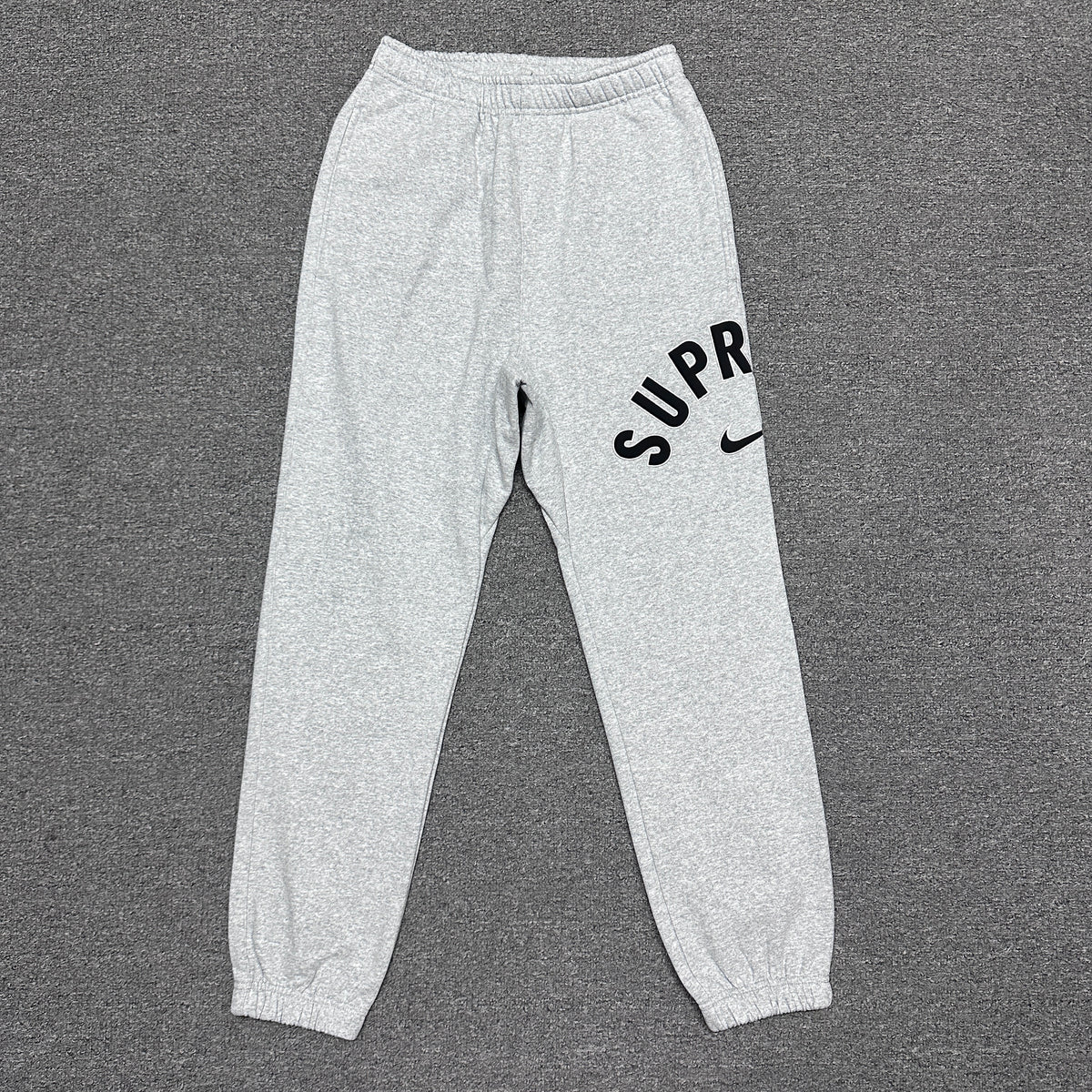 Supreme / Nike Arc Sweatpant in Black