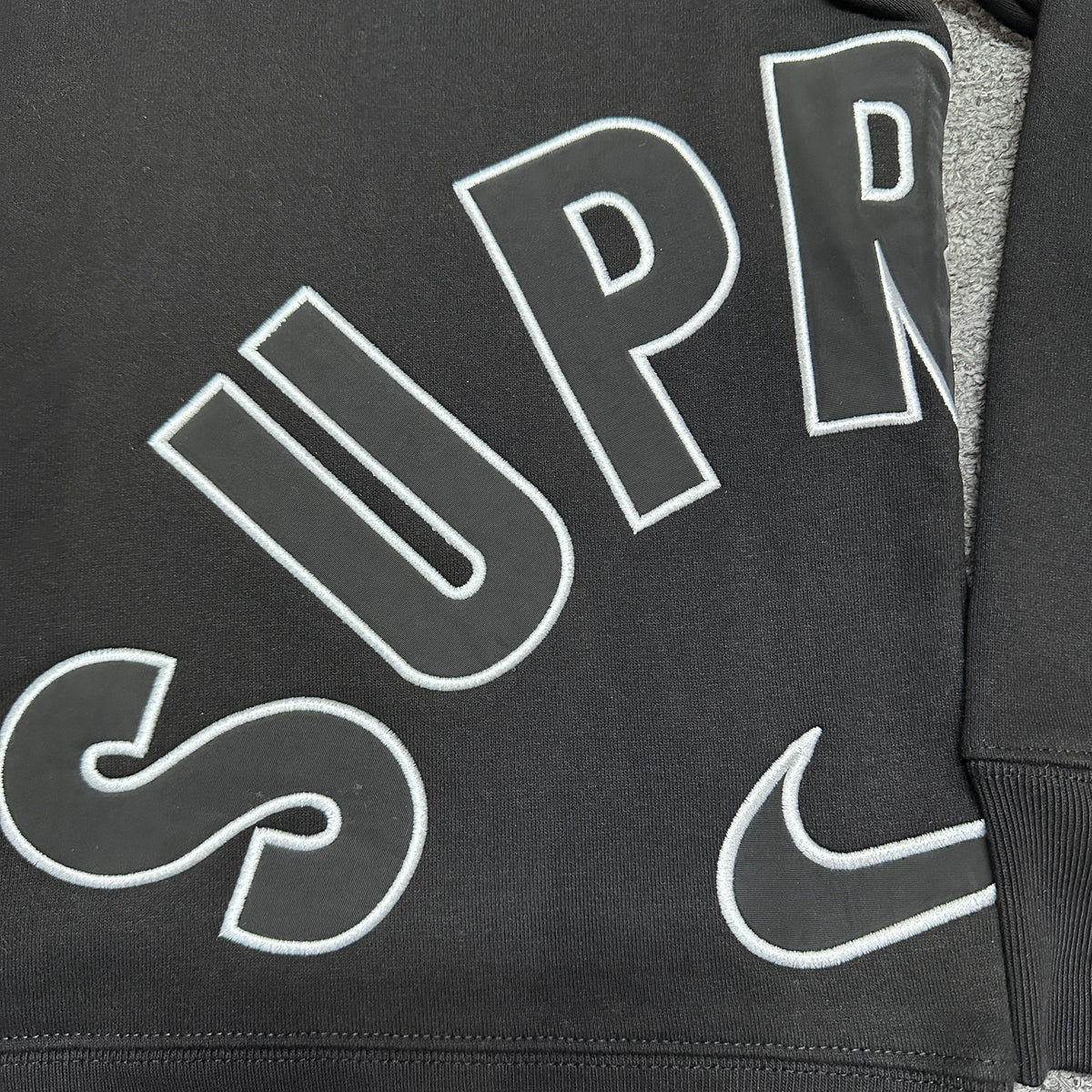Supreme x Nike Arc Crewneck