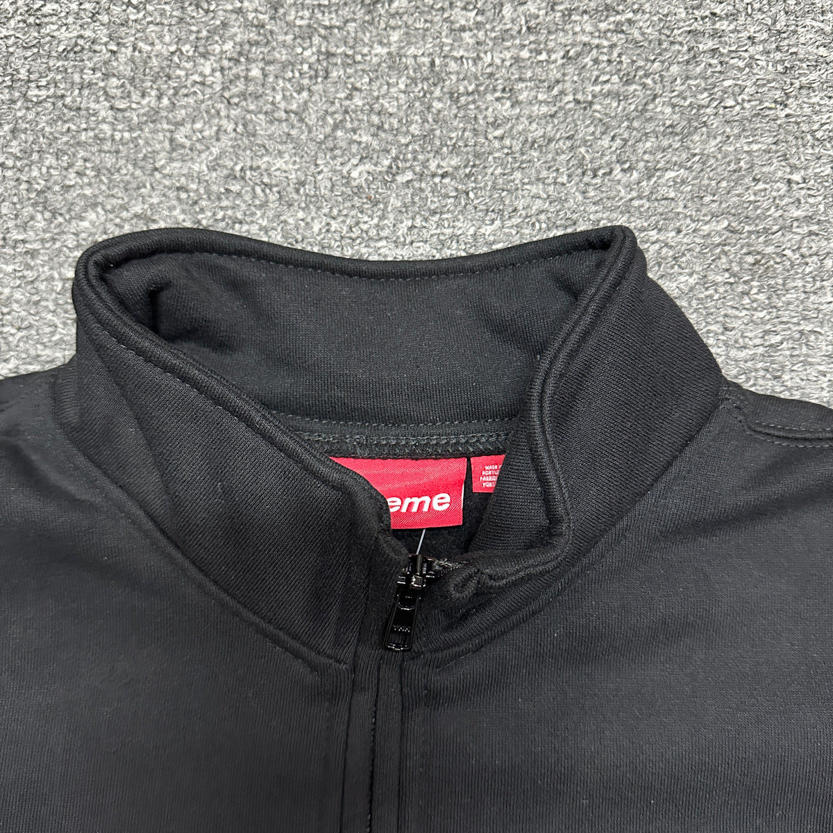 Supreme Crest Applique Half Zip Pullover
