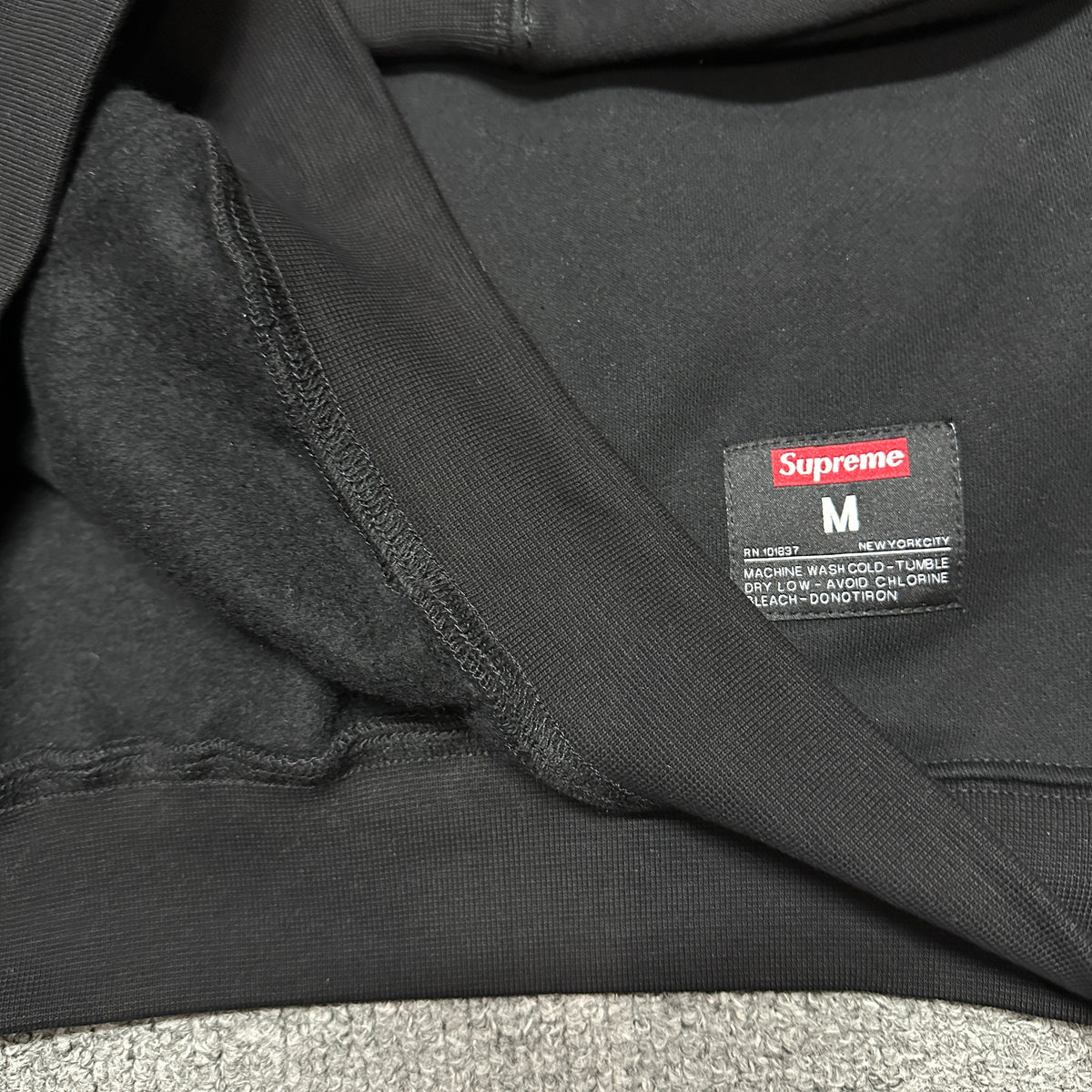 Supreme Kanji Logo Crewneck