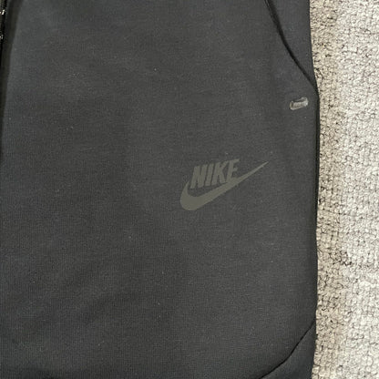 Nike Tech Fleece Men's Tapered Jogger Pants