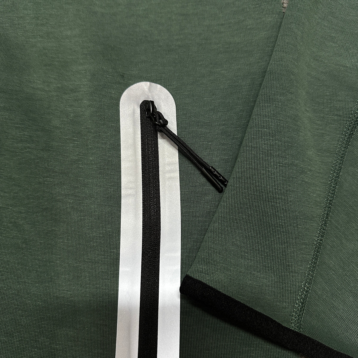 Nike Tech Windrunner Men's Reflective Details Fleece Full-Zip Jacket