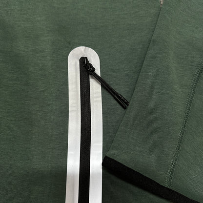 Nike Tech Windrunner Men's Reflective Details Fleece Full-Zip Jacket