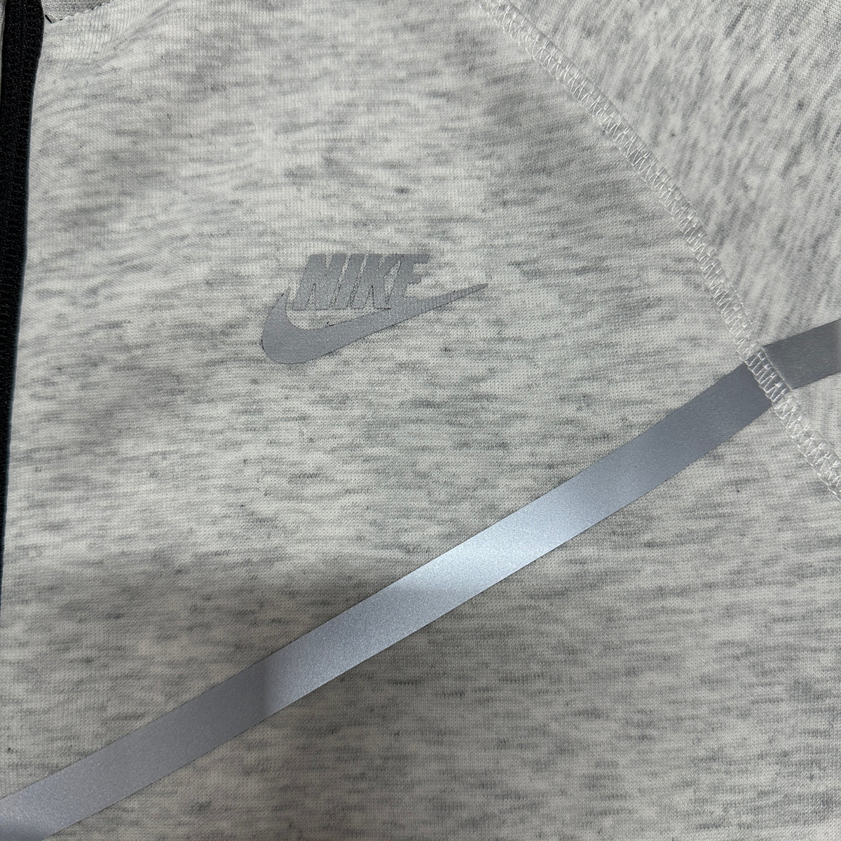 Nike Tech Fleece Full-Zip Windrunner Jacket with Reflective Accents