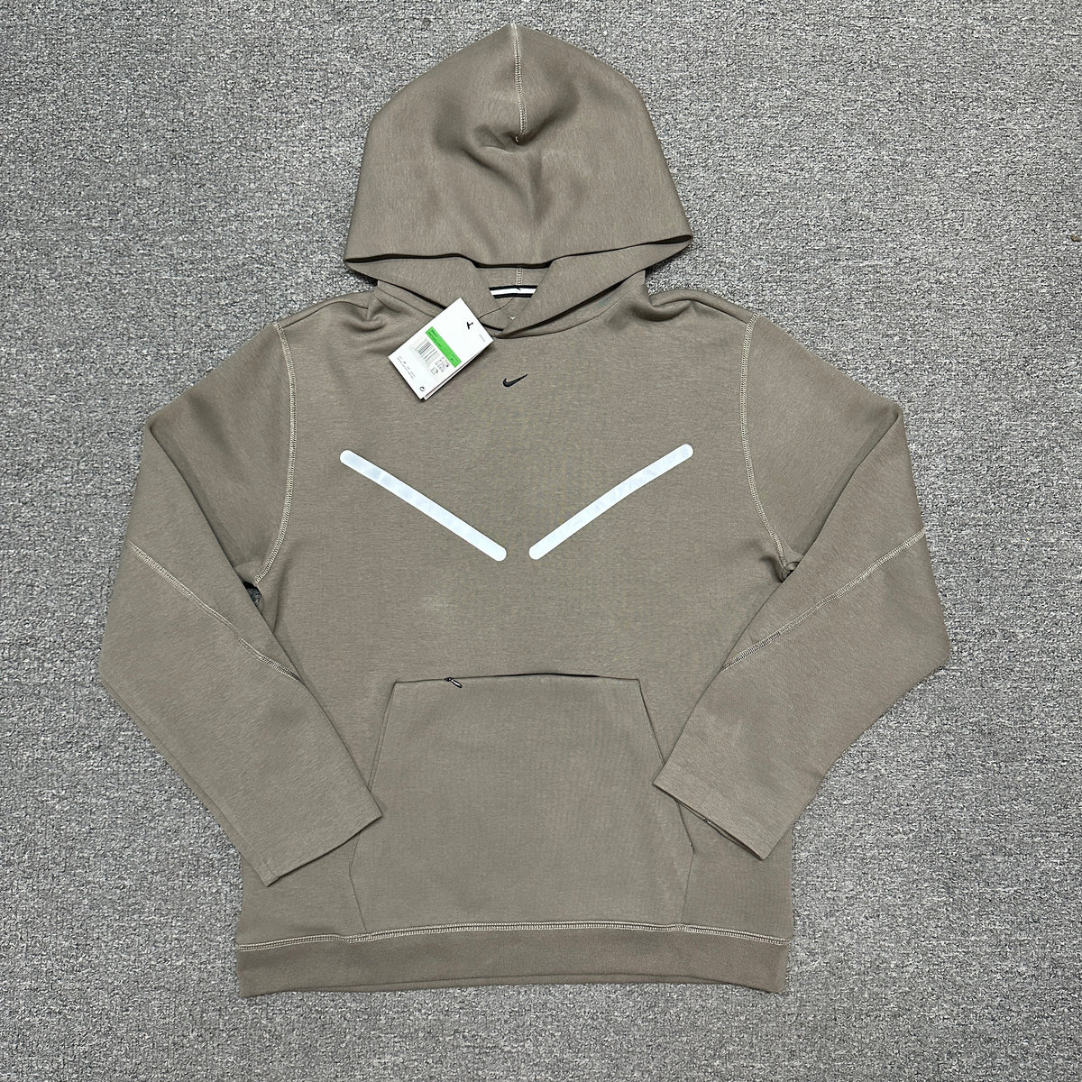 Nike Tech Men's Fleece Pullover Hoodie with Reflective Accents