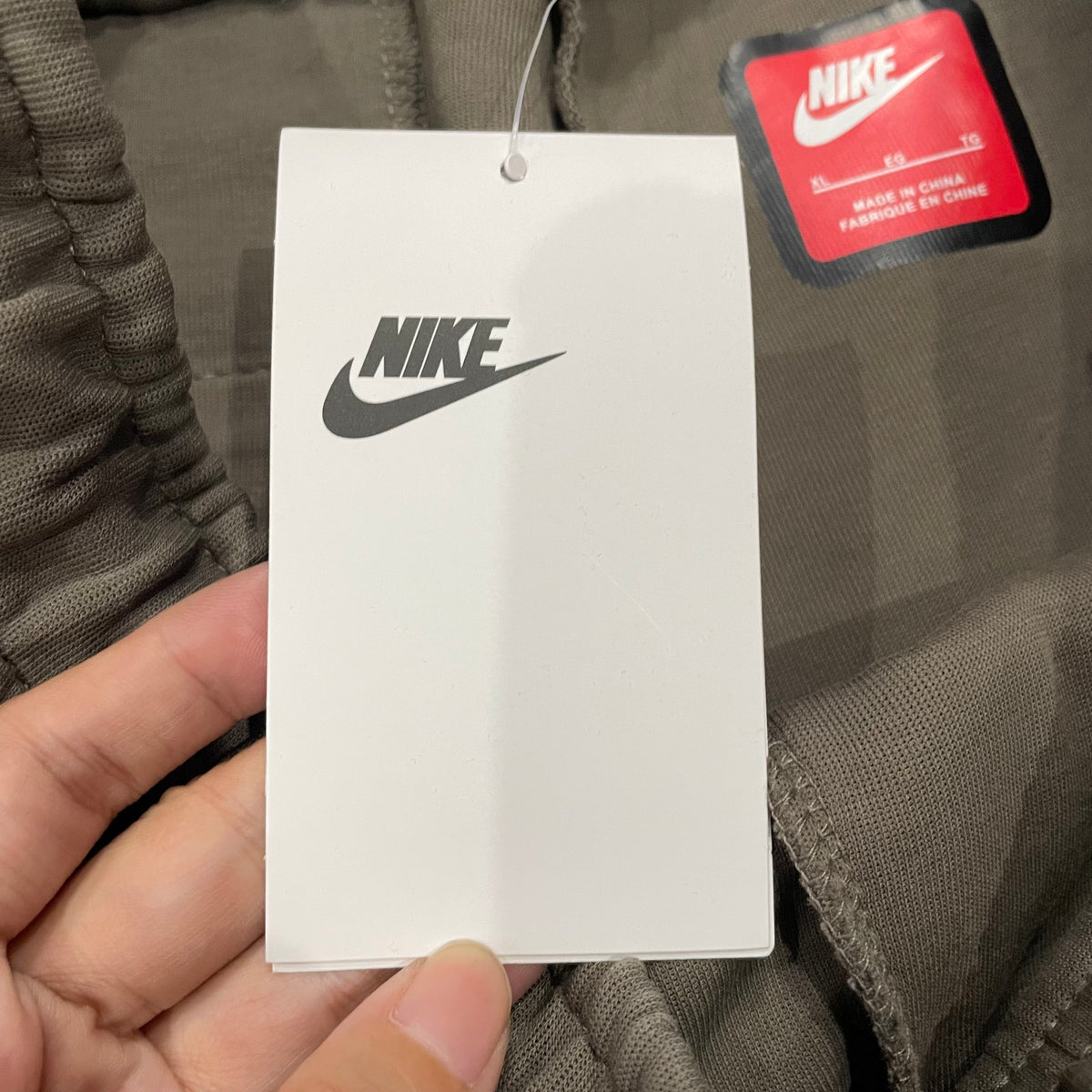 Nike Tech Men's Wide-Leg Fleece Pants
