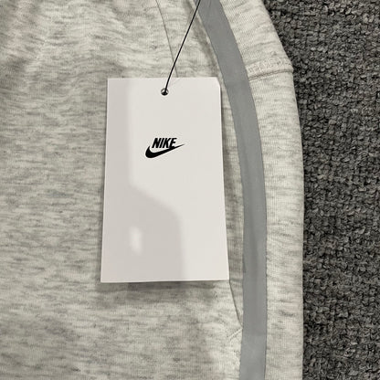 Nike Sportswear Tech Fleece Slim-Fit Reflective Joggers