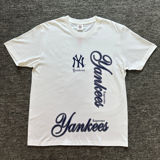 Supreme MLB Teams Sox Tee