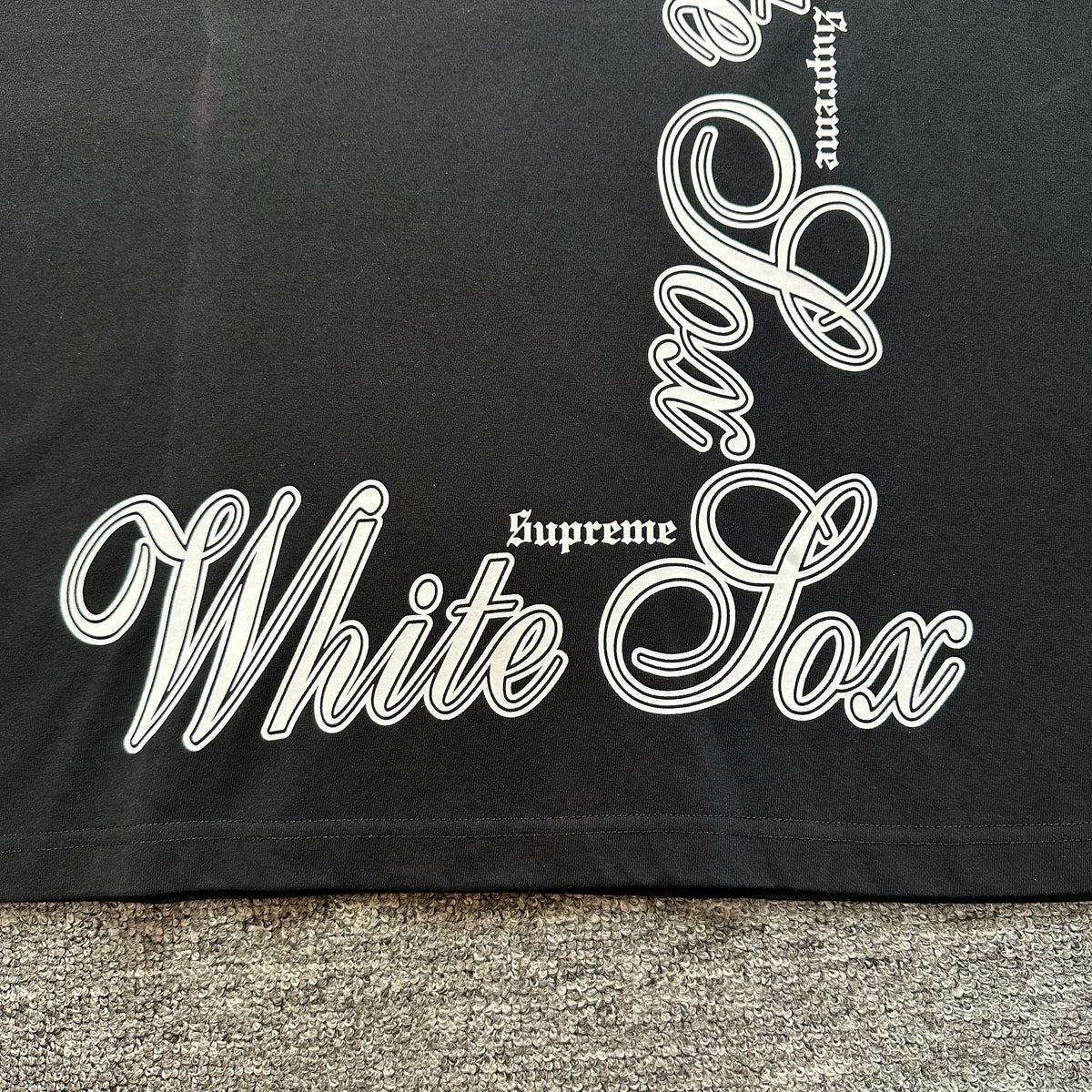 Supreme MLB Teams Sox Tee