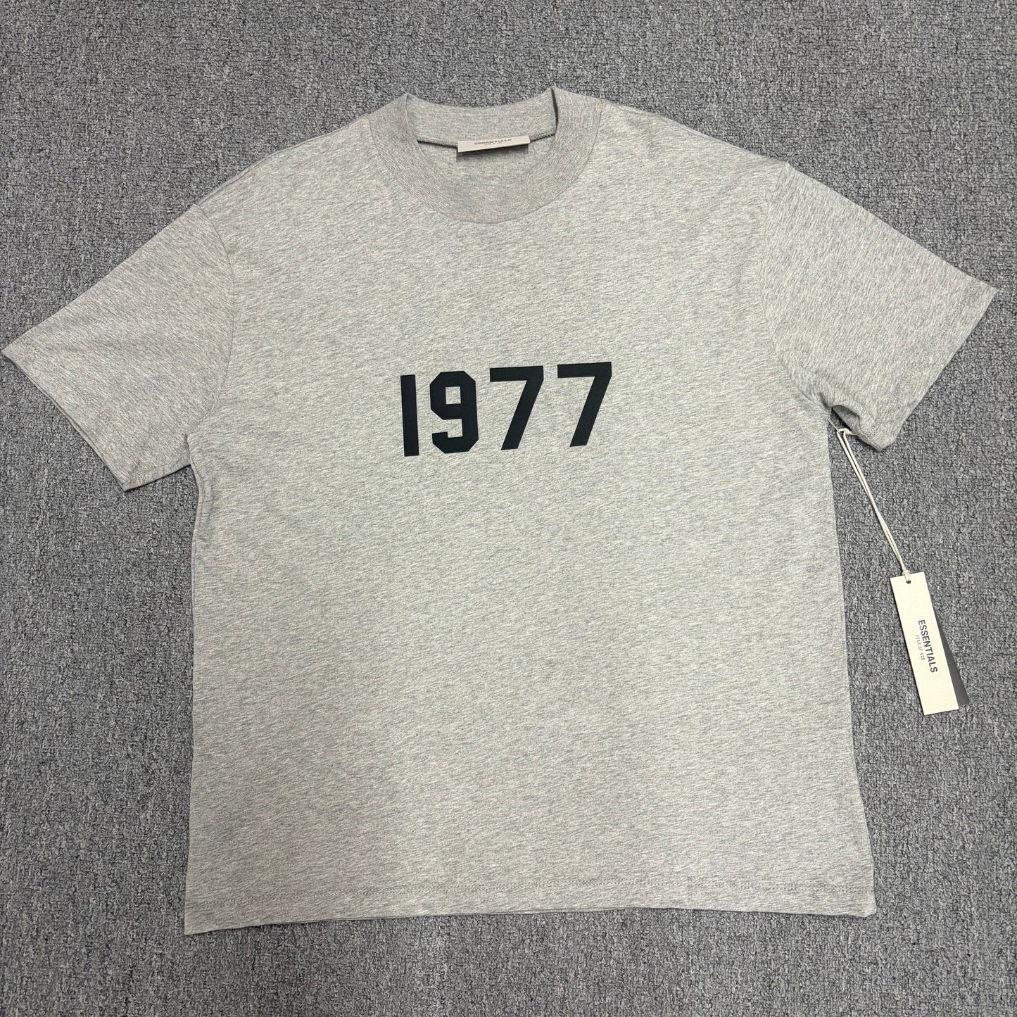 FOG ESSENTIALS 1977 Heavyweight T-Shirt