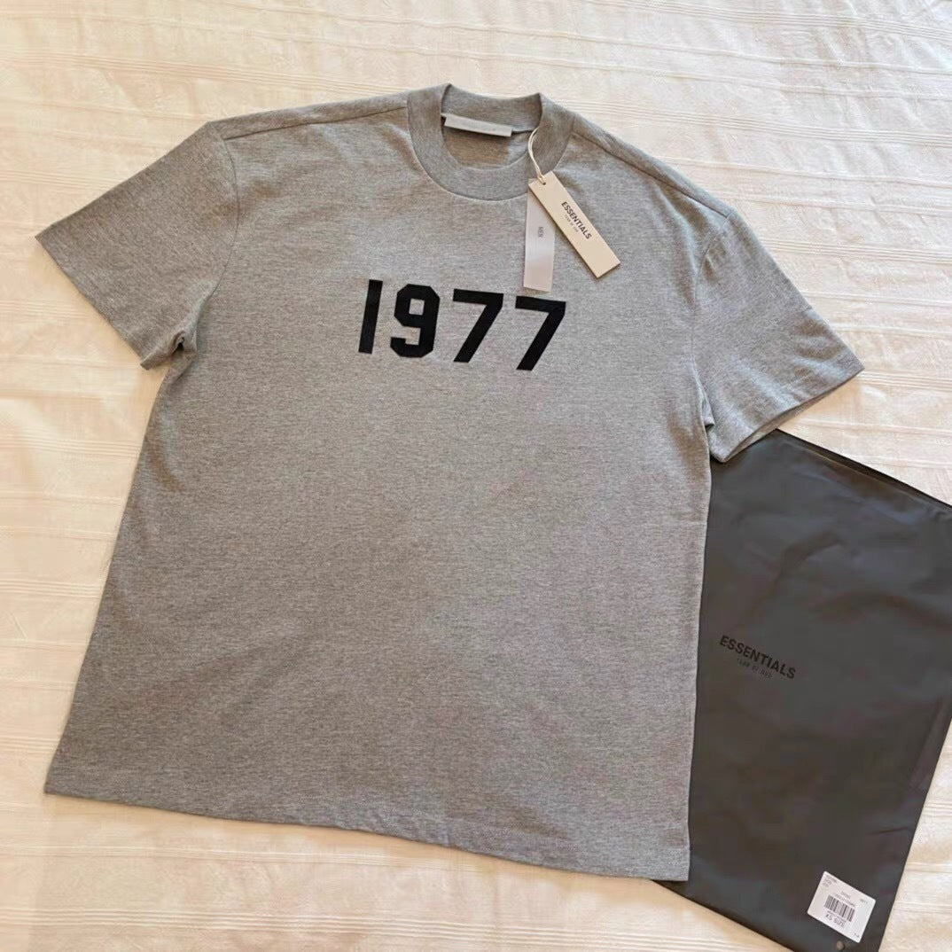 FOG ESSENTIALS 1977 Heavyweight T-Shirt