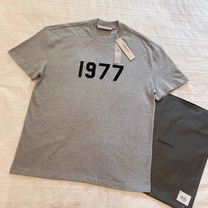 FOG ESSENTIALS 1977 Heavyweight T-Shirt