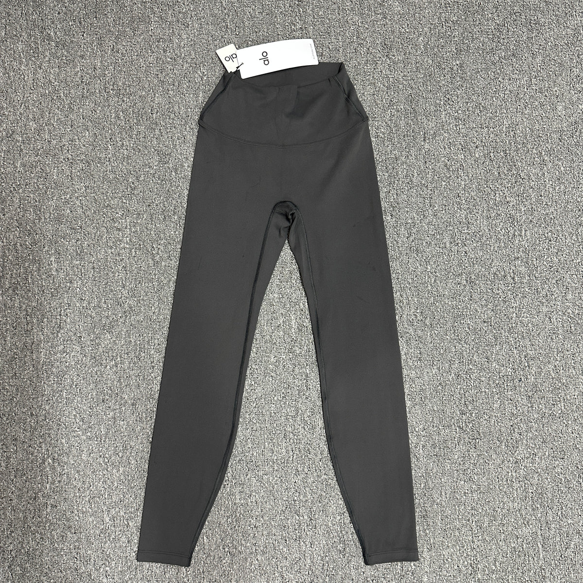 Alo Yoga High-Waist Airlift Leggings