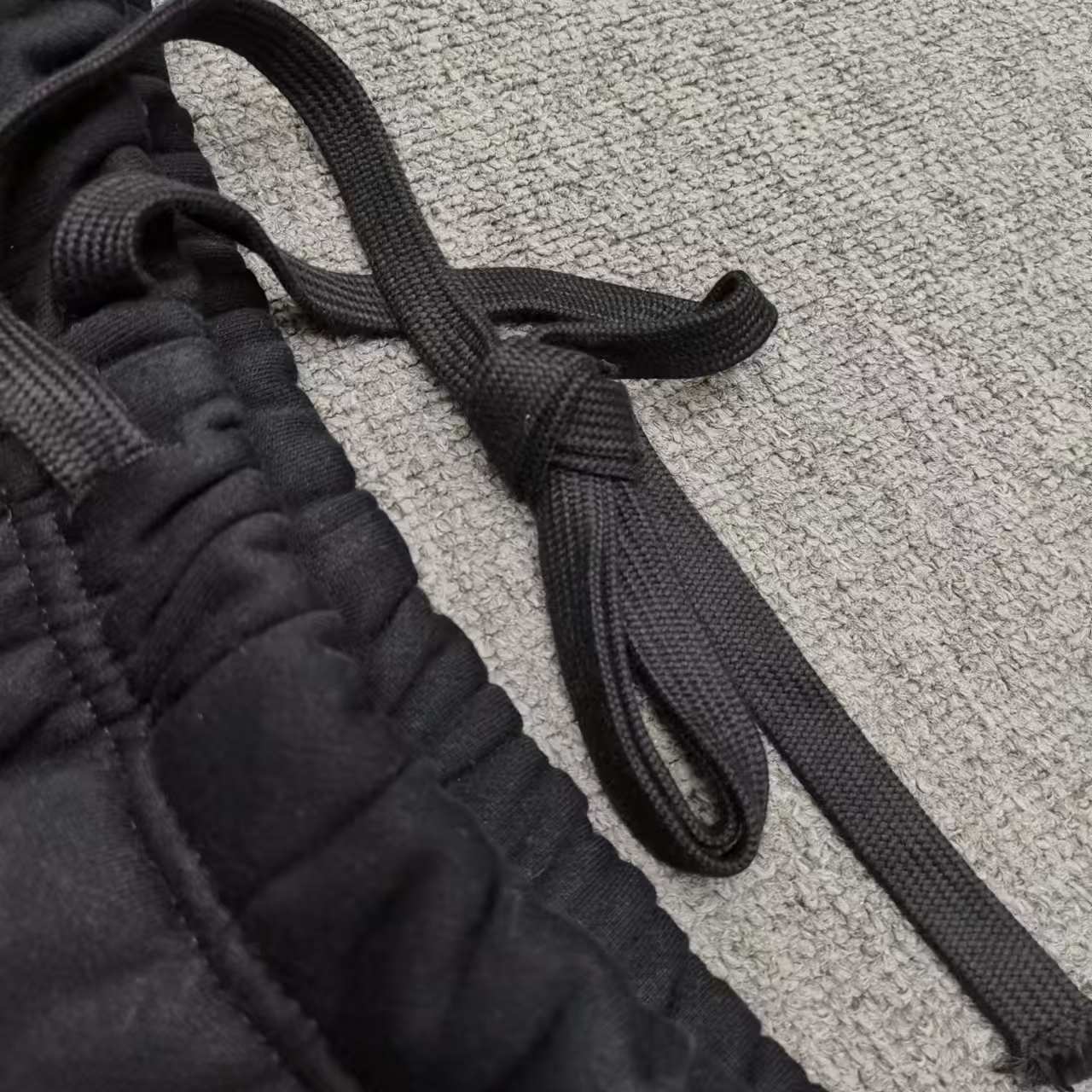 Fear of God Essentials Fleece Essential Sweatpant