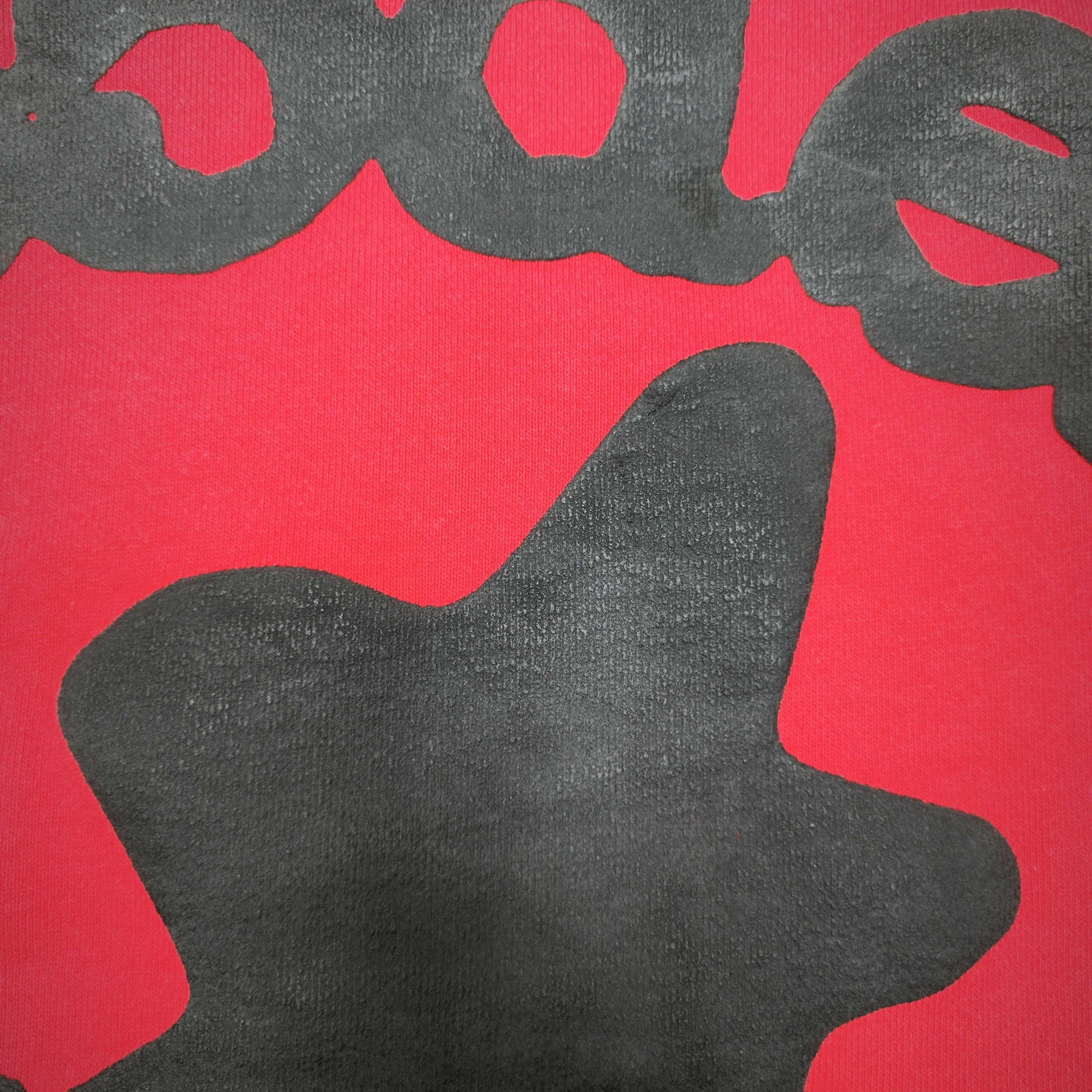 Full black puff-print artwork on Sp5der Beluga Hoodie Red Black with logo, stars and number graphics
Full black puff-print artwork on Sp5der Beluga Hoodie Red Black with logo, stars and number graphics
Full black puff-print artwork on Sp5der Beluga Hoodie Red Black with logo, stars and number graphics
Black star and number graphics printed across the sleeve of Sp5der Beluga Hoodie Red Black