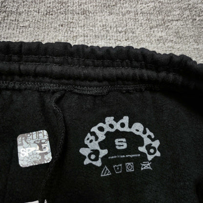 SP5DER OG Web black sweatpants inner waistband label detail
SP5DER OG Web black sweatpants size label detail