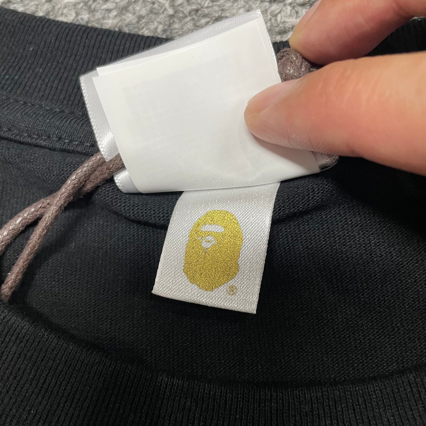 BAPE Streetwear graphic T-shirt gold label detail