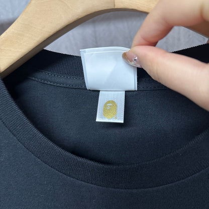 Cotton graphic T-shirt crew neckline and woven label detail