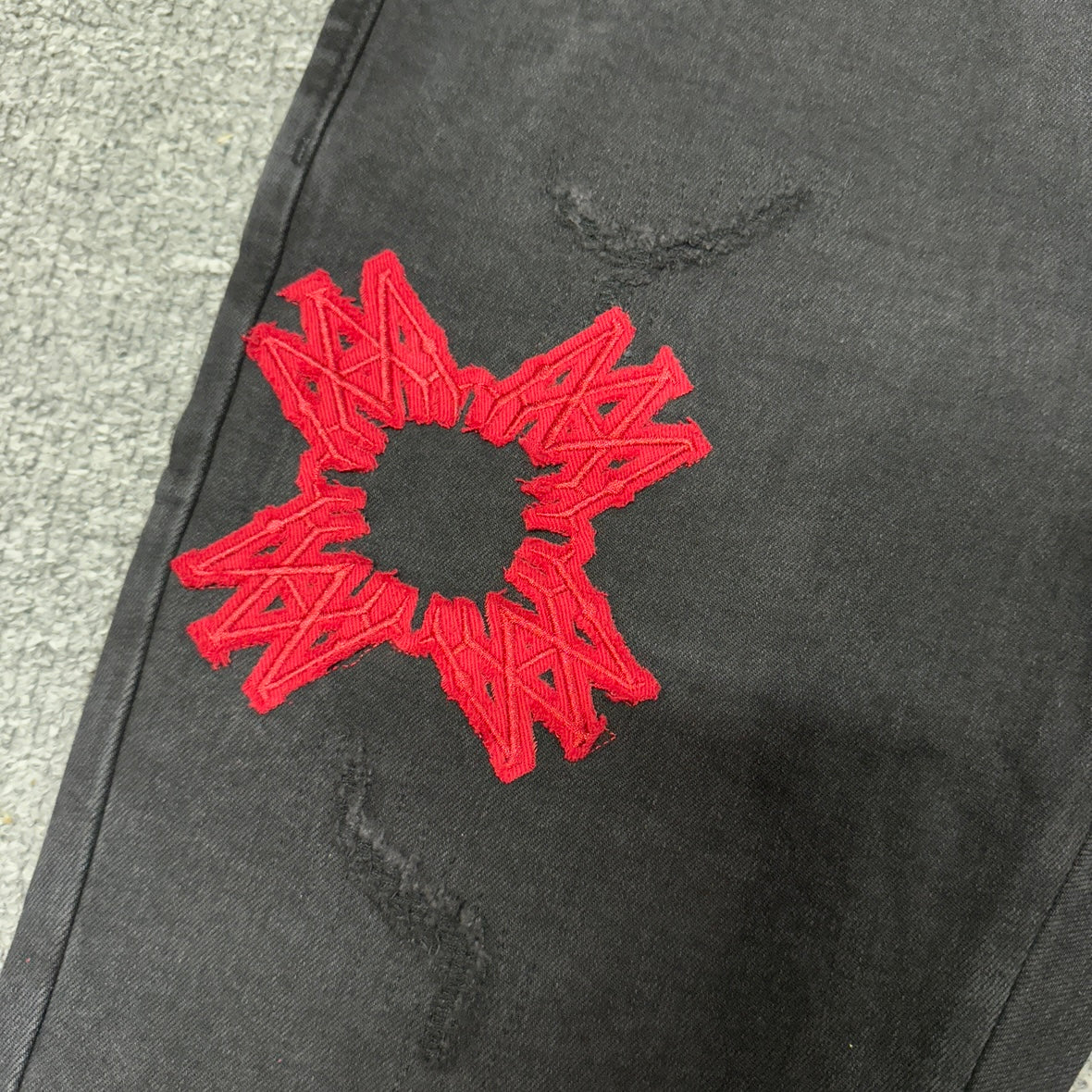 AMIRI MA Quad Appliqué Skinny Jeans Black Red