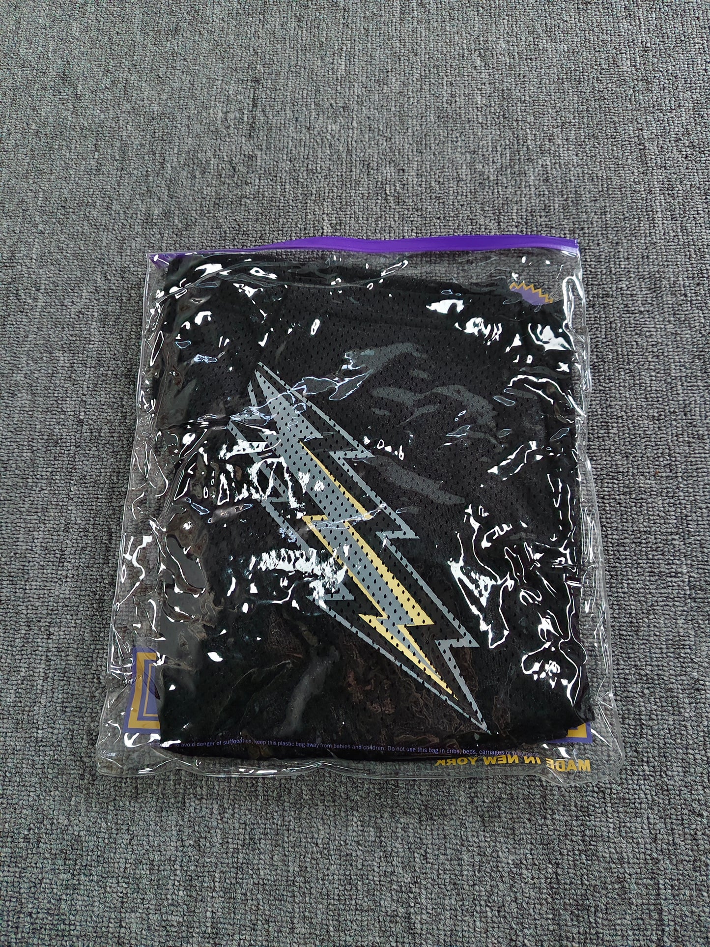 Eric Emanuel EE Basic Short EE Bolt Black