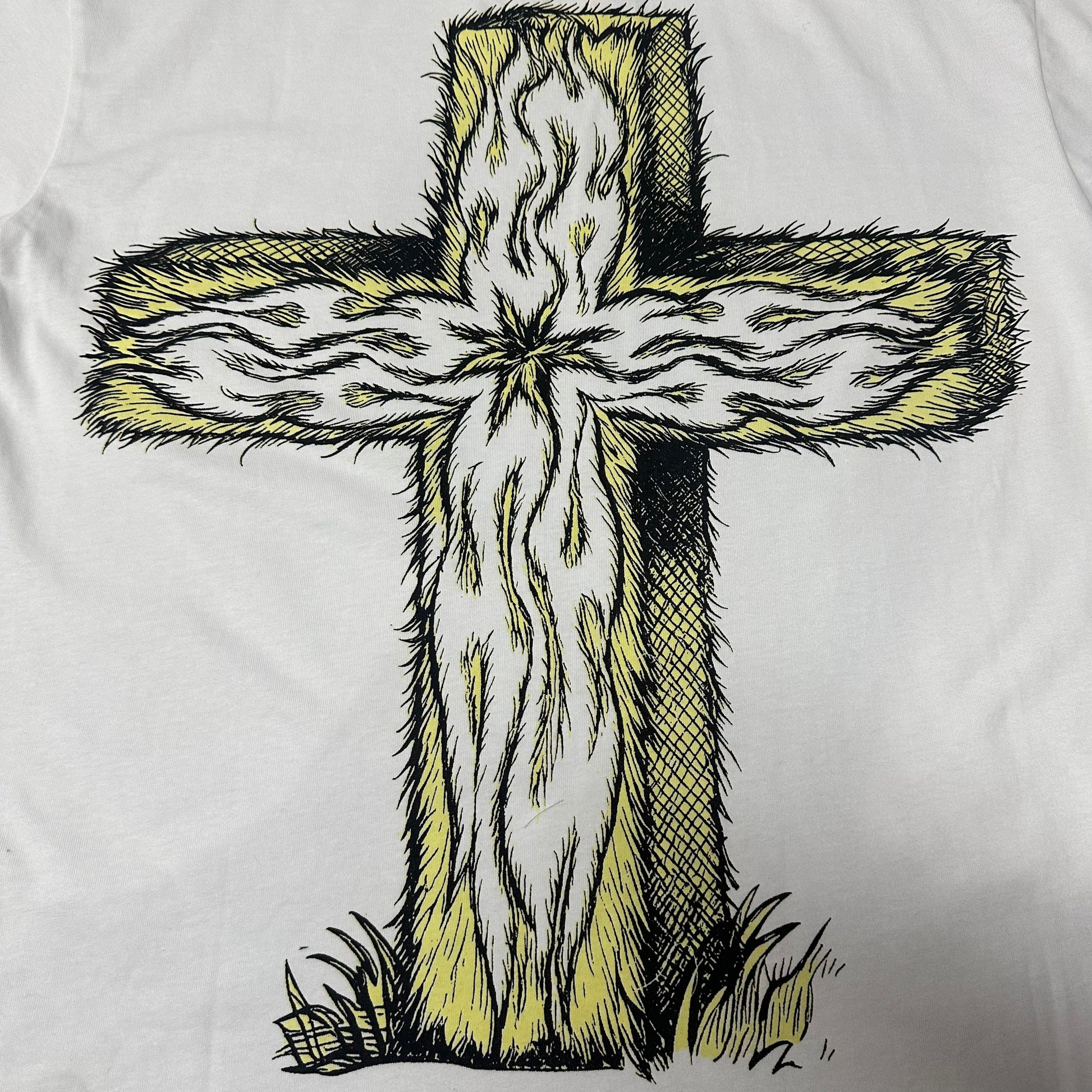 Full Path To Paradise two-headed pink lamb graphic on Hellstar Paradise Lambs white T-shirt
Detailed pink shading black outlines blue lettering and green grass print on Hellstar Paradise Lambs Tee
Thorn-crown graphic detail on the Hellstar Paradise Lambs T-shirt
