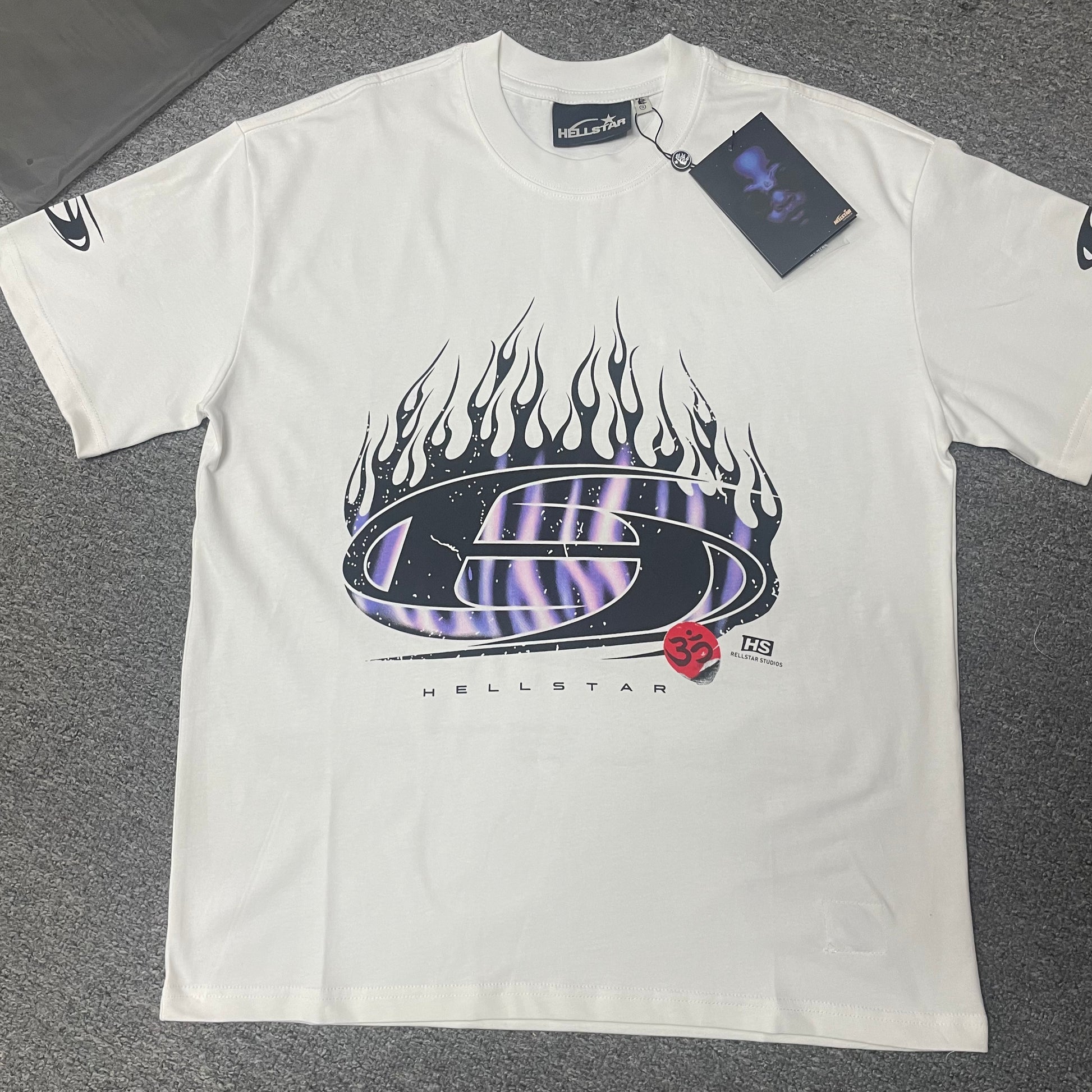 Hellstar H Blue Flame graphic T-shirt in white front view