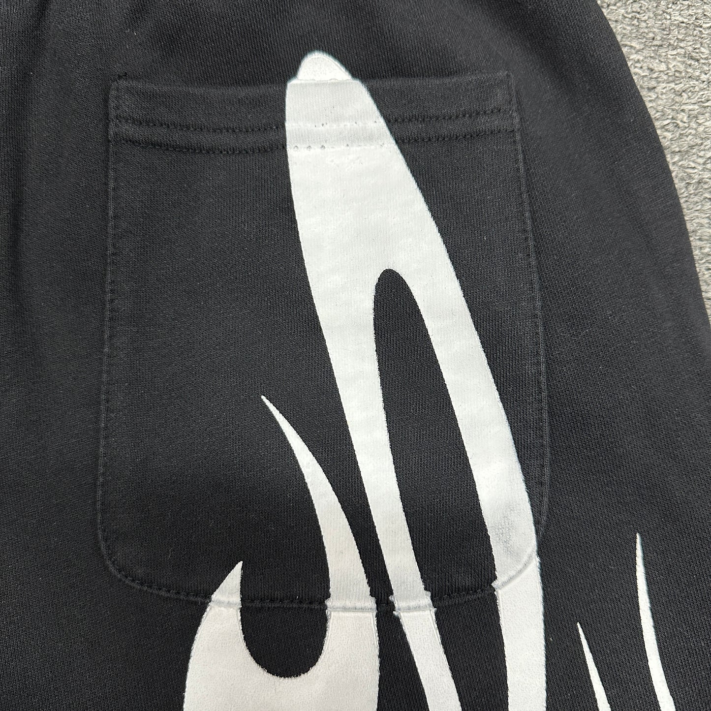 Hellstar Flame Shorts - White