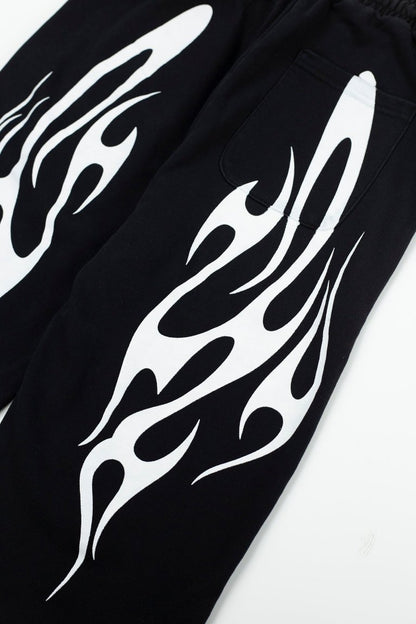 Hellstar Flame Shorts - White