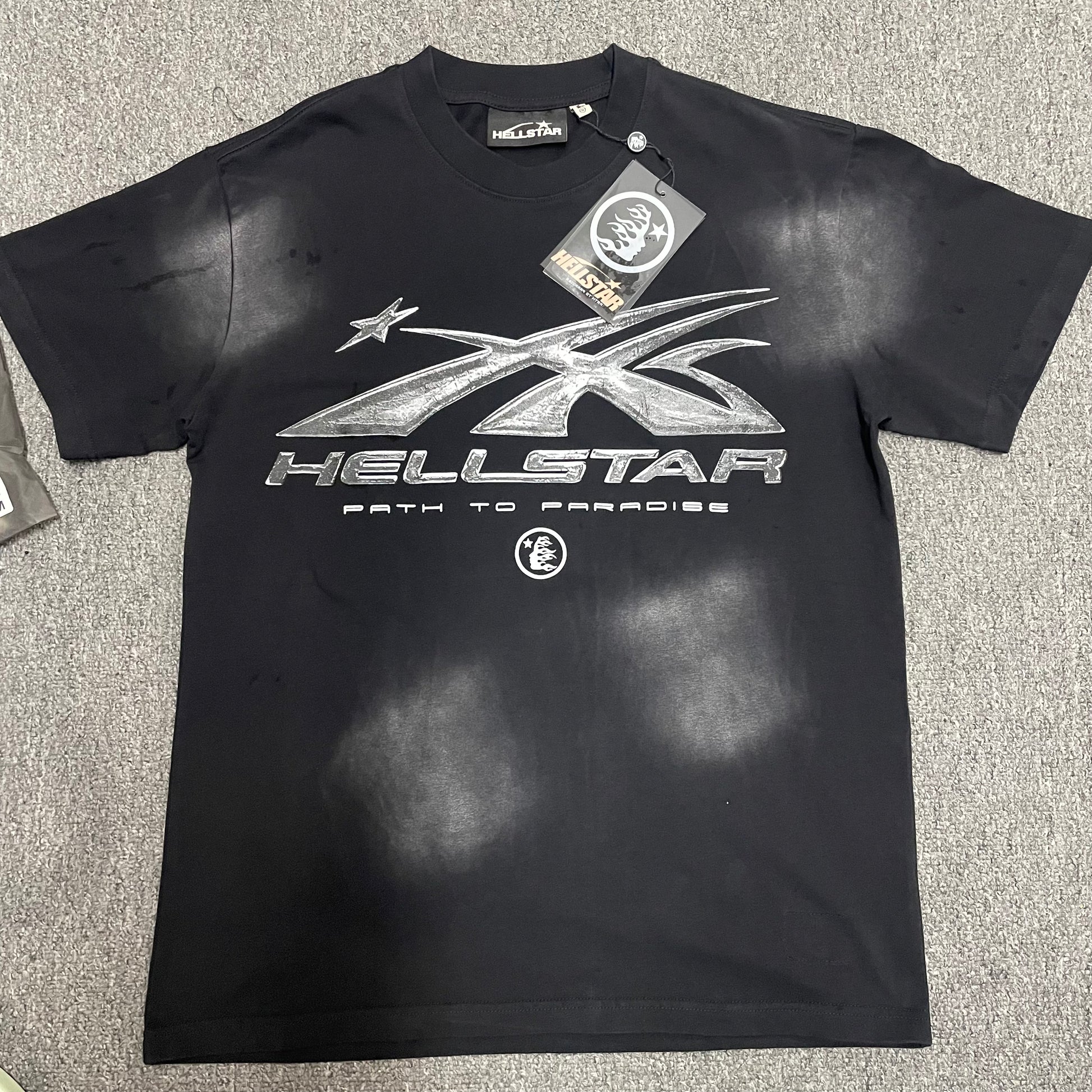 Hellstar Chrome Logo T-shirt in washed black front view