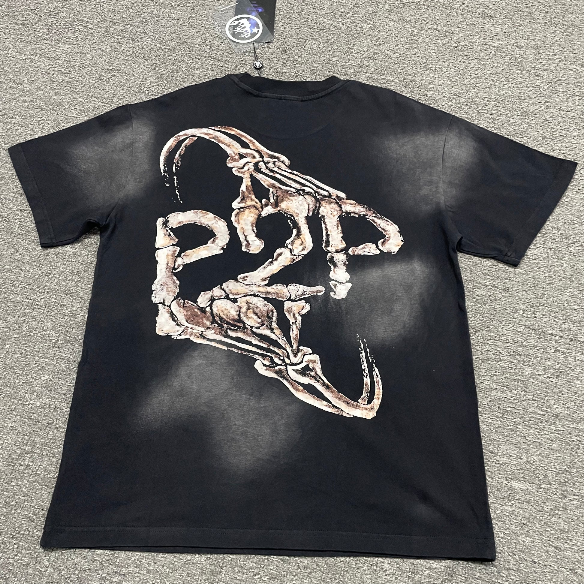 Hellstar Glory Doll washed black graphic T-shirt back view