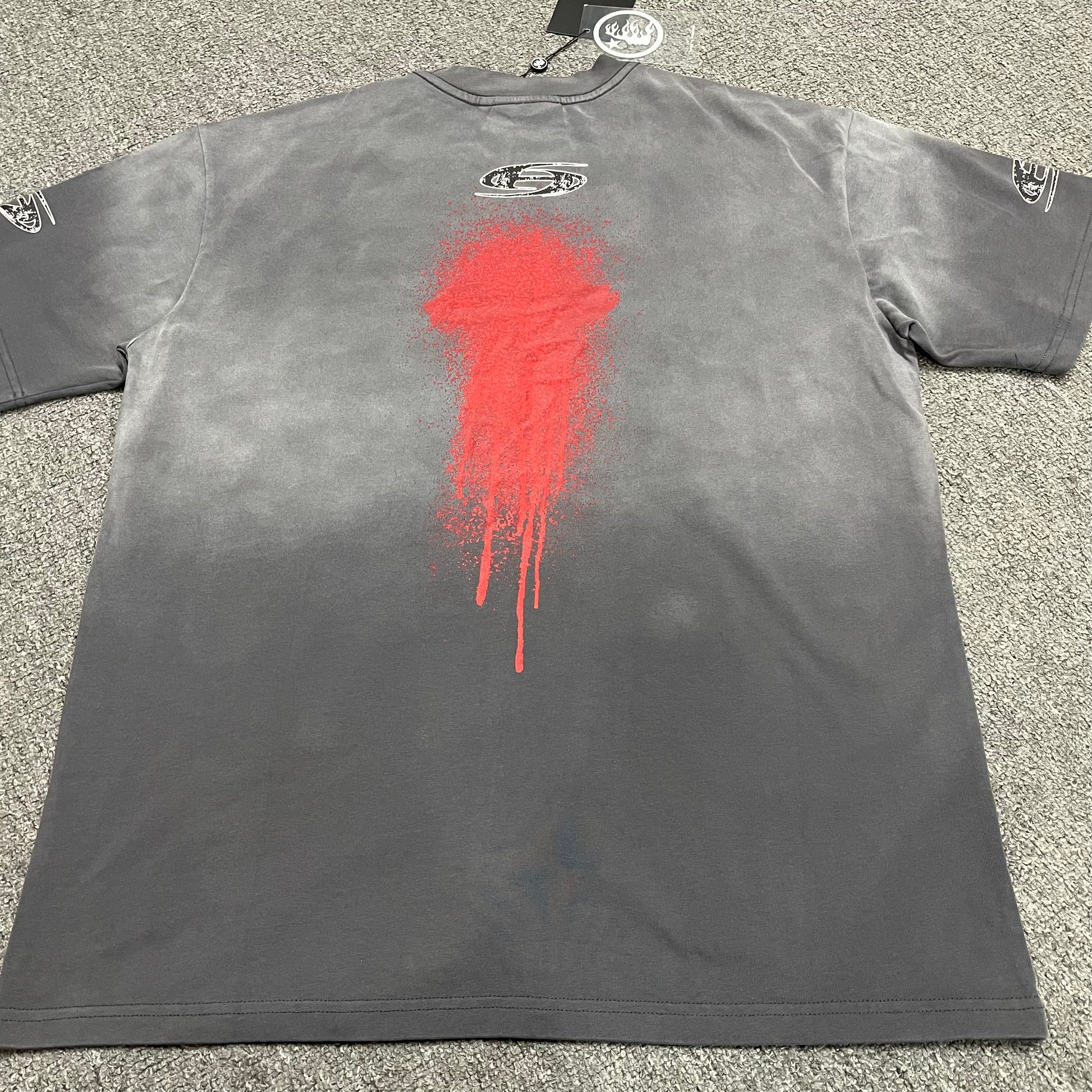 Hellstar Spray Paint Logo washed grey and red T-shirt back view