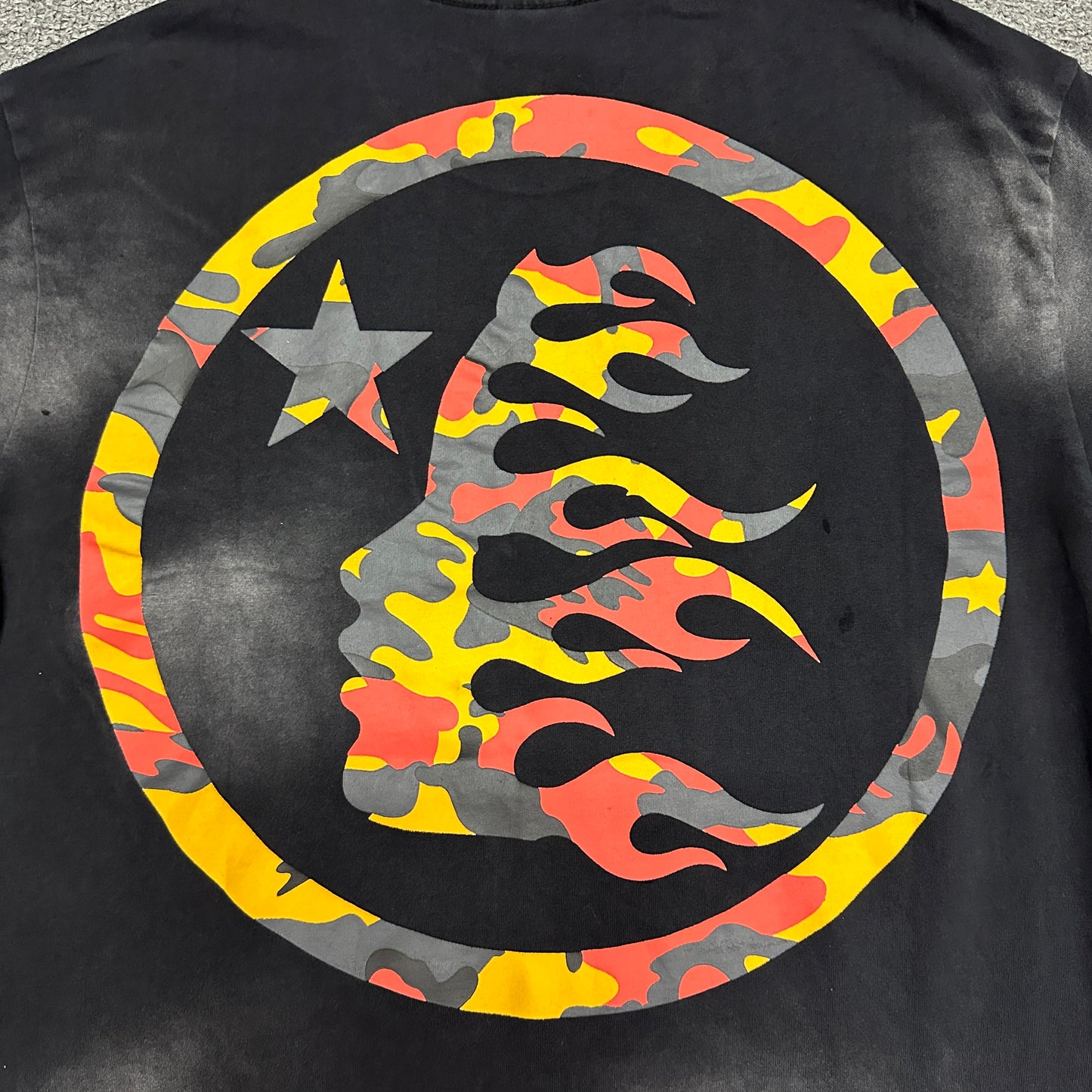 Hellstar Flame Circle T-Shirt