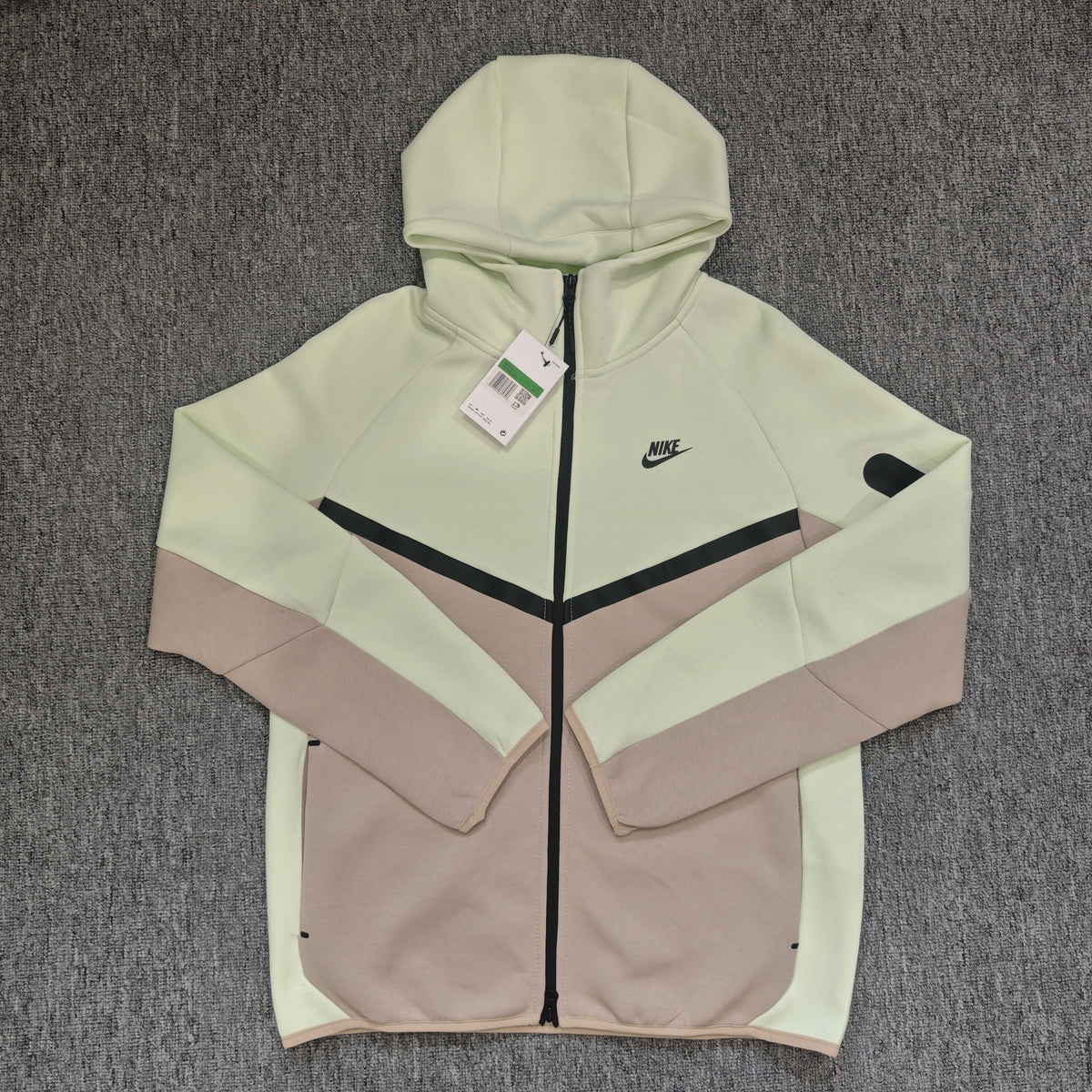 Nike Tech Fleece Men's Color-Block Full-Zip Windrunner Jacket