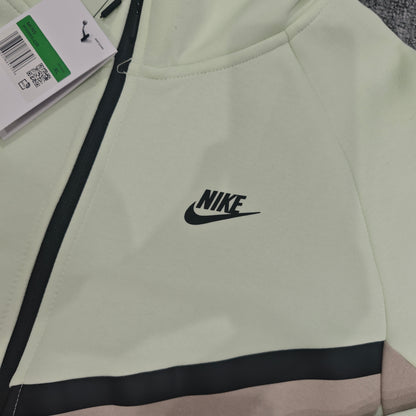 Nike Tech Fleece Men's Color-Block Full-Zip Windrunner Jacket