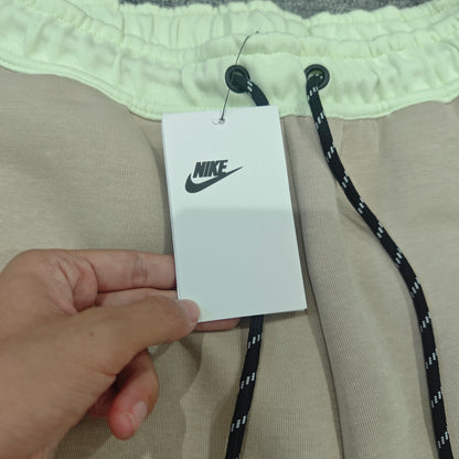 Nike Tech Fleece Men's Color-Block Tapered Jogger Pants