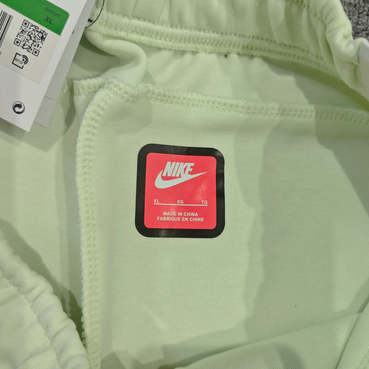 Nike Tech Fleece Men's Color-Block Tapered Jogger Pants