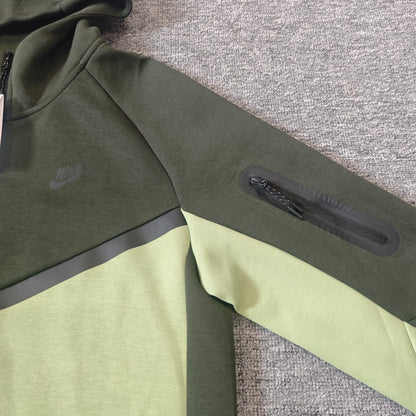 Nike Sportswear Tech Fleece Windrunner Full-Zip Colorblock Hoodie
